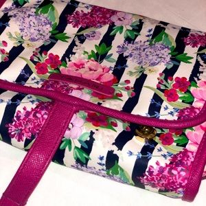 Tahari Makeup / Toiletries Travel Bag